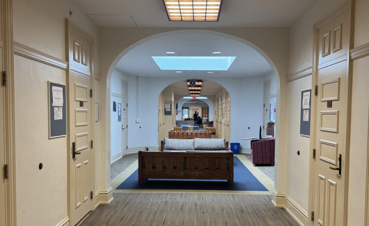 A glimpse of the E3 dormitory hall during a quiet moment.