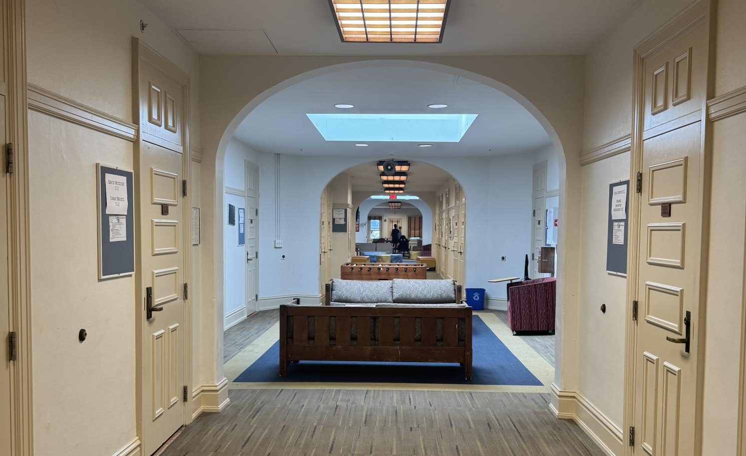 A glimpse of the E3 dormitory hall during a quiet moment.